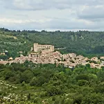Les Hauts De *